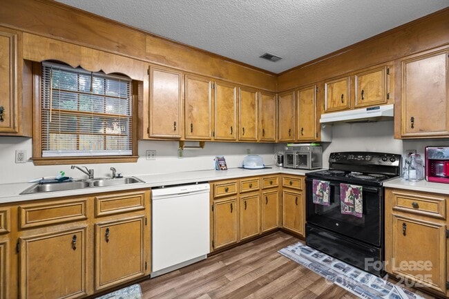 1614 Bradford Ct in Rock Hill, SC - Building Photo - Building Photo