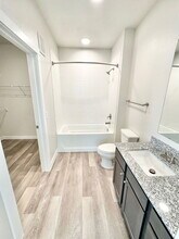 3001 NE Inner Loop in Georgetown, TX - Building Photo - Building Photo