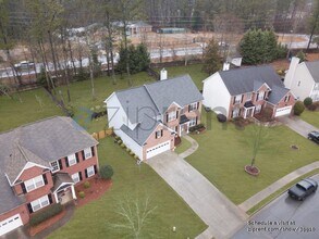 3990 Embassy Walk Way in Lilburn, GA - Building Photo - Building Photo