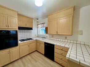 5771 W Walbrook Dr in San Jose, CA - Building Photo - Building Photo