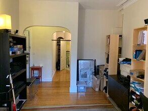 249 Commonwealth Ave in Boston, MA - Foto de edificio - Building Photo