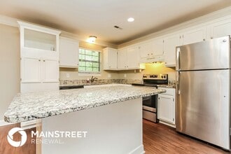 705 Kathy Cir in Gallatin, TN - Building Photo - Building Photo