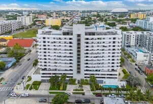 36 NW 6th Ave in Miami, FL - Building Photo