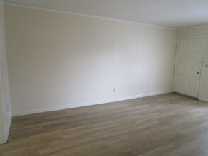 113 Willow Dr in Sumter, SC - Building Photo - Building Photo