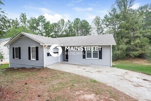 7254 Fernwood Dr in Riverdale, GA - Building Photo