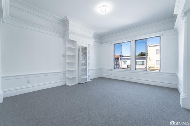 2748 San Bruno Ave in San Francisco, CA - Building Photo - Building Photo