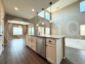 5495 W Victory Way in Florence, AZ - Building Photo - Building Photo