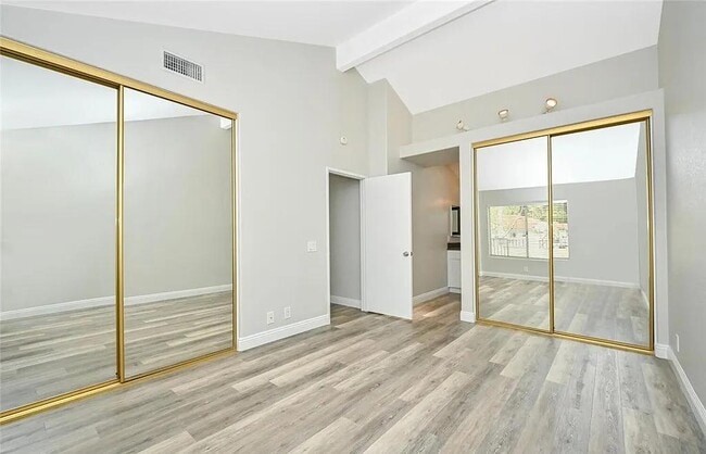 6 Sandpiper Ln in Aliso Viejo, CA - Building Photo - Building Photo