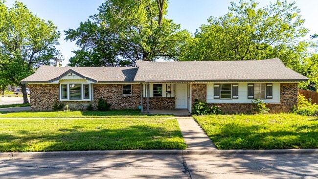 property at 3201 Longridge Rd