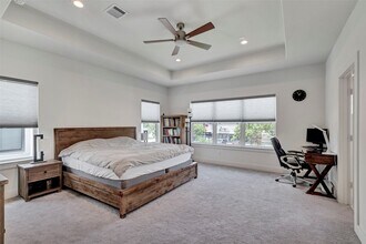 8706 Ojeman Crk Ln in Houston, TX - Foto de edificio - Building Photo