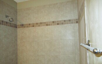 932 Beau Ct in Orange City, FL - Foto de edificio - Building Photo