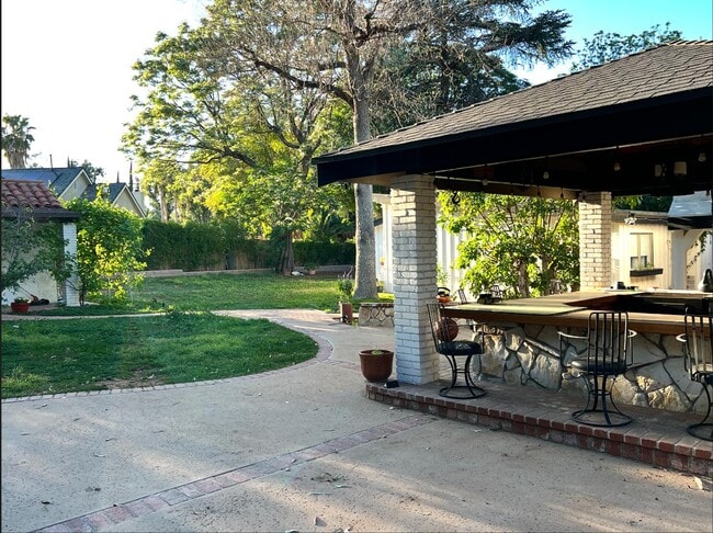 property at 5649 Calvin Ave