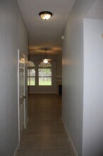 8104 Hawick Dr in Round Rock, TX - Building Photo - Building Photo