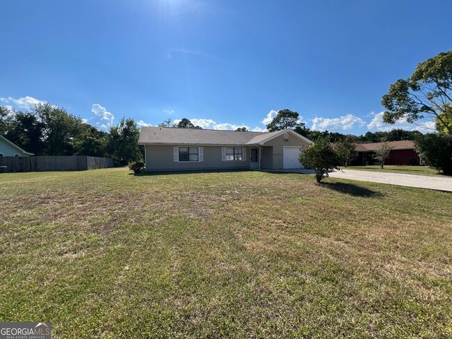 443 Powderhorn Rd in St. Marys, GA - Building Photo - Building Photo