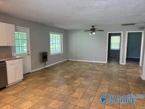 10804 Paradise Shores in Athens, AL - Building Photo - Building Photo