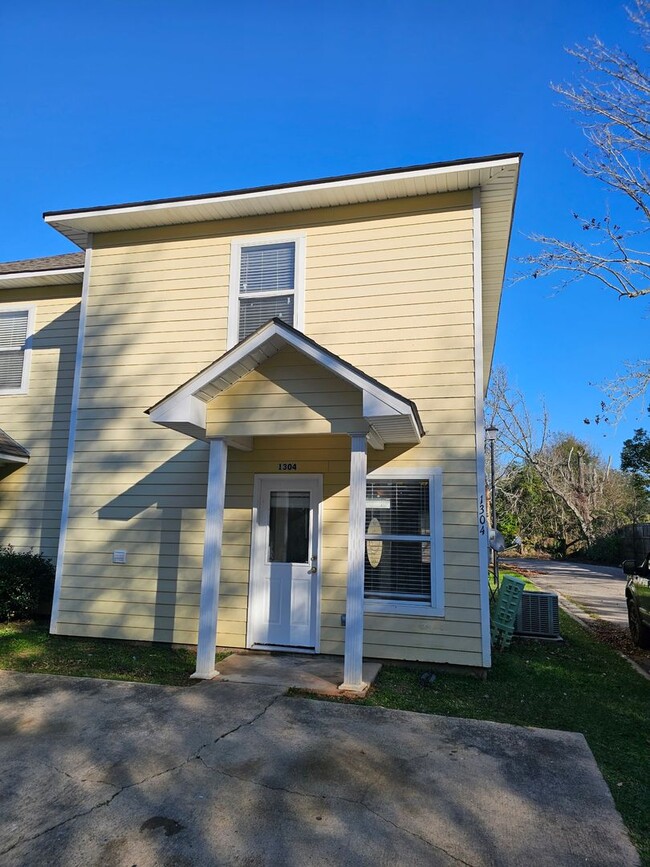 property at 1304 Tropical Cove