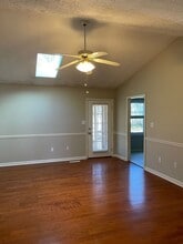 126 Schwarzkopf St in Bowling Green, KY - Building Photo - Building Photo