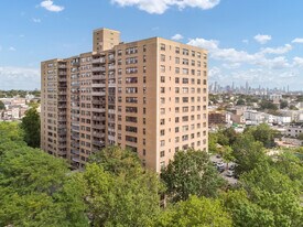 225 Saint Pauls Ave, Unit 11F in Jersey City, NJ - Building Photo - Building Photo