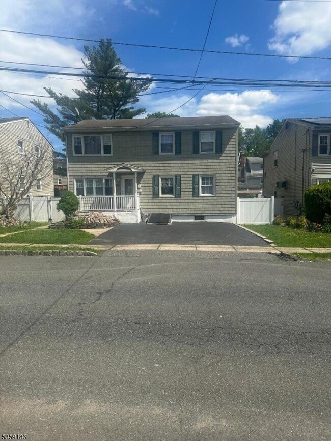 303 Perry Ave in Union, NJ - Building Photo - Building Photo