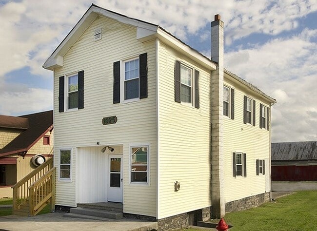 property at 1025 Grove Ave