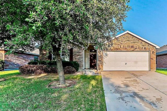 7456 Tormes in Grand Prairie, TX - Building Photo