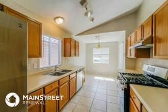 8040 N Halter Rd in Tucson, AZ - Building Photo - Building Photo