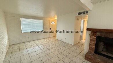 7610 E Tulip Tree St in Tucson, AZ - Building Photo - Building Photo