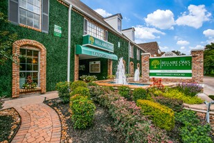 Bellaire Oaks Apartments