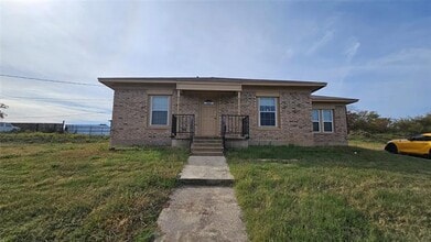 904 Duncan St in Denton, TX - Building Photo - Building Photo