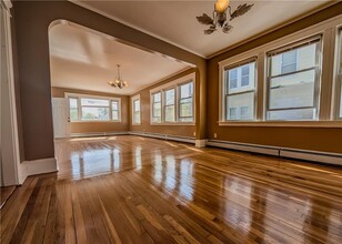 364 Academy Ave in Providence, RI - Building Photo - Building Photo
