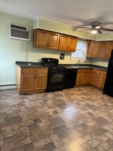 856 Erford Rd in Camp Hill, PA - Foto de edificio - Building Photo