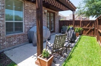 13660 Greystone Dr in Farmers Branch, TX - Building Photo - Building Photo