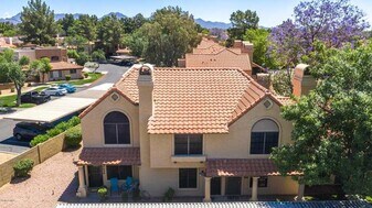 5704 E Aire Libre Ave, Unit 1057 in Scottsdale, AZ - Building Photo