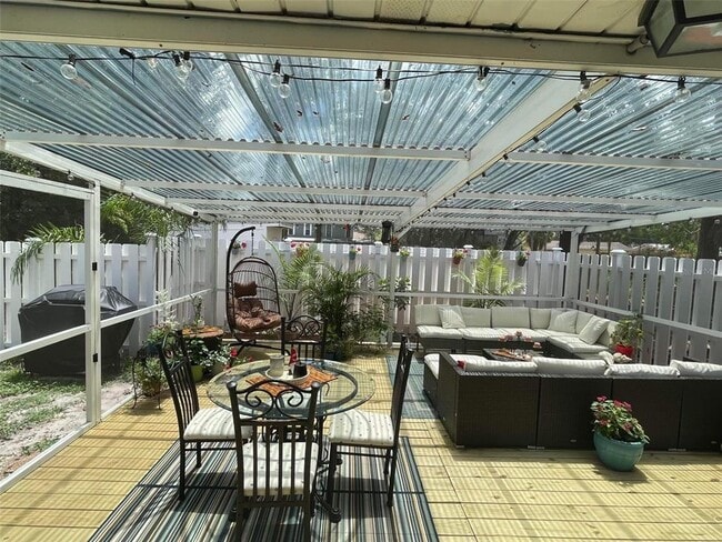 2419 Wells Ave in Sarasota, FL - Building Photo - Building Photo