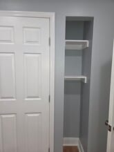 909 19th St NE, Unit Living Near H Street in Washington, DC - Building Photo - Building Photo