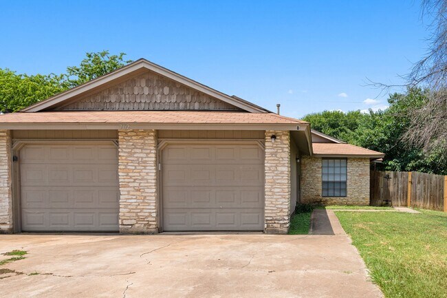 702 Misty Morning Way in Round Rock, TX - Foto de edificio - Building Photo