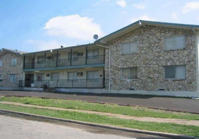 Casa Mia Apartments in Dallas, TX - Foto de edificio - Building Photo
