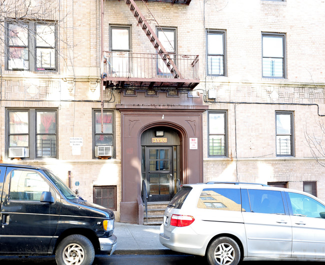 3190 Hull Ave in Bronx, NY - Foto de edificio - Building Photo