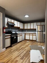 93 Kensington Dr in Piscataway, NJ - Building Photo - Building Photo