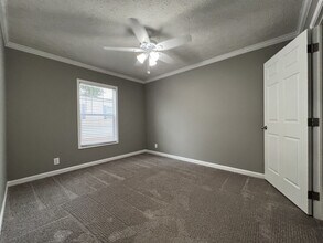 147 W Sourwood Dr in Browns Summit, NC - Building Photo - Building Photo