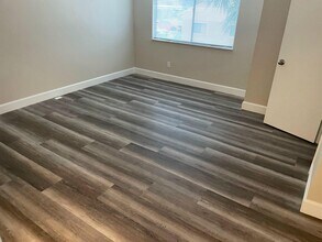 2504 Seaside Dr in Greenacres, FL - Building Photo - Building Photo