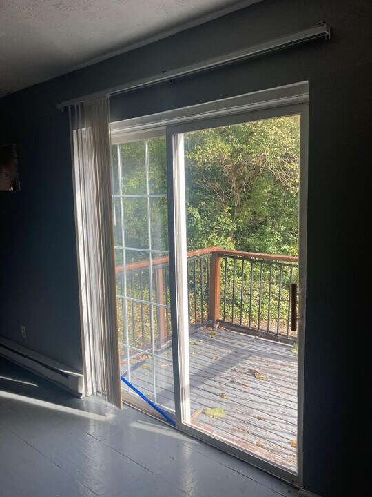 2486 White St in Cincinnati, OH - Building Photo