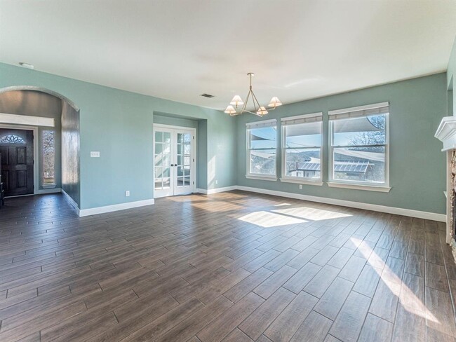 141 Llano Ct in Cedar Creek, TX - Building Photo - Building Photo