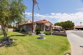 68215 Berros Ct in Cathedral City, CA - Building Photo - Building Photo