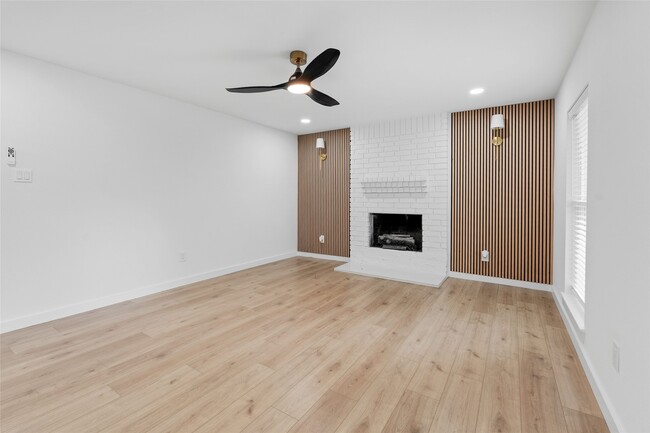 8707 Wind Side Dr in Houston, TX - Building Photo - Building Photo