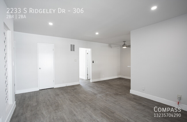 2233 Ridgeley Dr in Los Angeles, CA - Building Photo - Building Photo