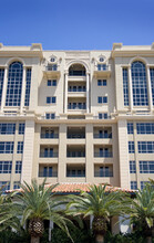 Luxuria in Boca Raton, FL - Foto de edificio - Building Photo