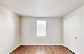 214 Bobbie Ann Ct in Granbury, TX - Building Photo - Building Photo