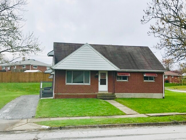 property at 4630 Amesborough Rd