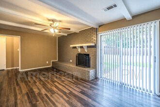 1954 Mims St in Fort Worth, TX - Building Photo - Building Photo